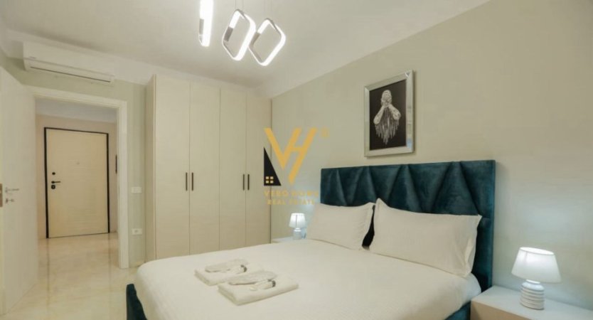 Tirane, jepet me qera apartament 1+1+Ballkon Kati 3, 75 m² 800 € (KOMPLEKSI OLIMPIK)