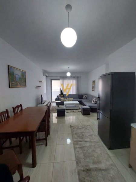 Tirane, jepet me qera apartament 2+1+Ballkon Kati 2, 80 m² 700 € (RRUGA IBRAHIM DERVISHI)