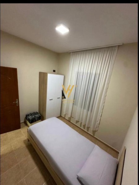 Tirane, jepet me qera Vile 1 Katshe Kati 0, 90 m² 550 € (VILAT GJERMANE)