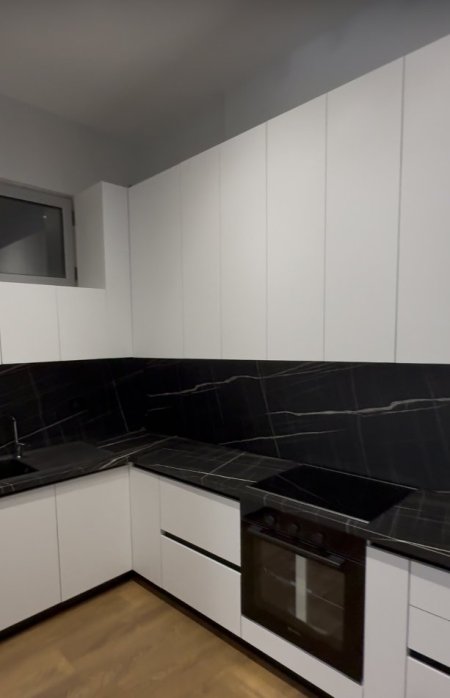 Tirane, jepet me qera apartament 1+1+Ballkon Kati 2, 80 m² 470 € (Bohem Astir , Pizza Loli)