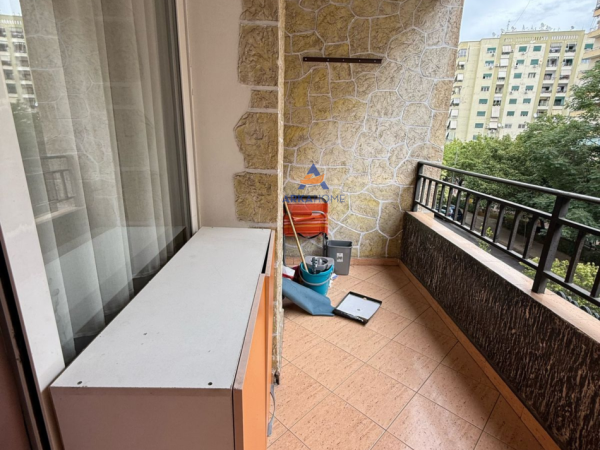Tirane, shitet apartament 2+1+Ballkon Kati 2, 91 m² 230.000 € (komuna e parisit)