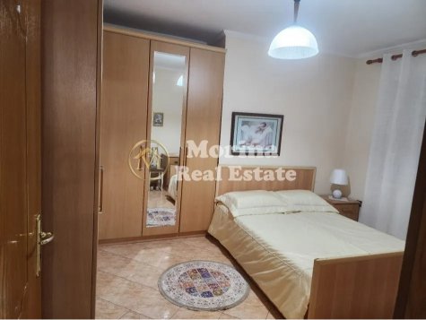 Tirane, jepet me qera apartament 1+1 Kati 4, 60 m² 400 € (Bryli)