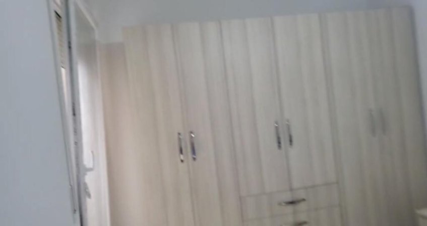 Tirane, jepet me qera apartament 1+1+Ballkon Kati 10, 70 m² 400 € (GOLDEN PARK AMERIKAN 3)