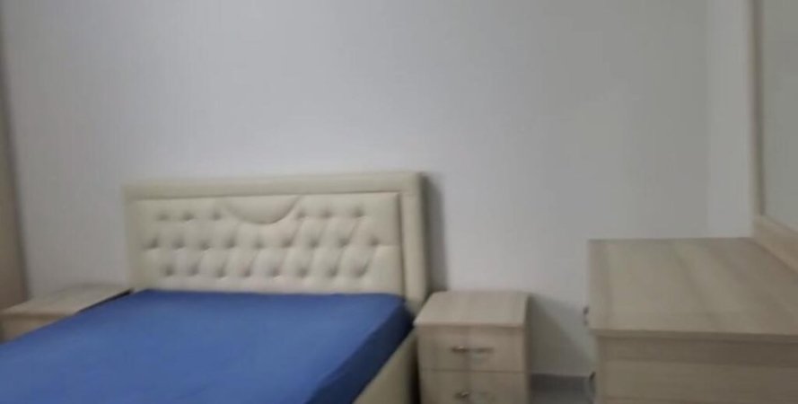 Tirane, jepet me qera apartament 1+1+Ballkon Kati 10, 70 m² 400 € (GOLDEN PARK AMERIKAN 3)