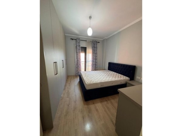 Tirane, shitet apartament 1+1 Kati 5, 71 m² 12.900.000 € 