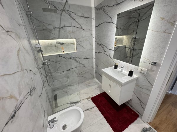 6a90aee3-bd3d-49eb-8b96-4efe64f56071.jpg