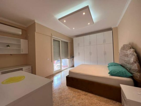 Tirane, jepet me qera apartament 2+1+BLK Kati 6, 100 m² 800 Euro (Don Bosko)