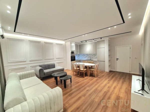 Tirane, jepet me qera apartament 1+1 Kati 8, 80 m² 500 € (Rr.Teodor Keko)
