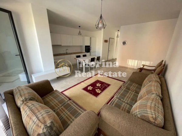 Tirane, jepet me qera apartament 2+1 Kati 6, 100 m² 600 € (Spitali Nen Tereza)