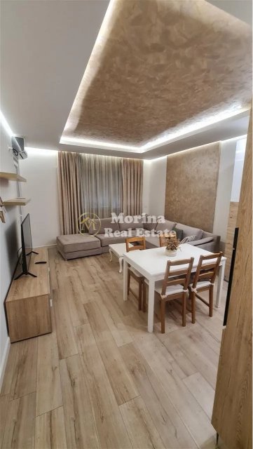 Tirane, jepet me qera apartament 1+1 Kati 3, 73 m² 550 € (Ali Demi)