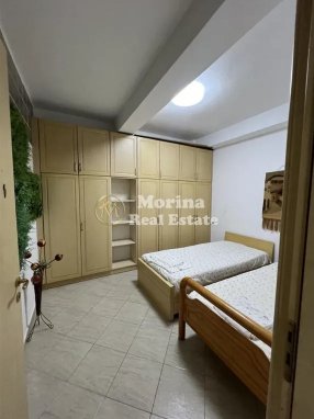 Tirane, jepet me qera apartament 2+1 Kati 1, 75 m² 650 € (Blloku)