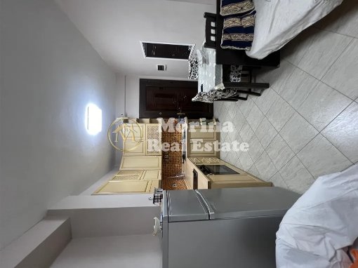Tirane, jepet me qera apartament 2+1 Kati 1, 75 m² 650 € (Blloku)