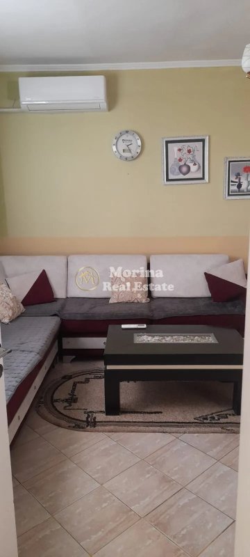 Tirane, jepet me qera shtepi 2+1 Kati 1, 74 m² 400 € (Oxhaku)