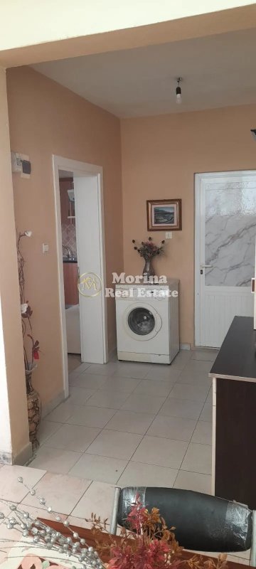 Tirane, jepet me qera shtepi 2+1 Kati 1, 74 m² 400 € (Oxhaku)