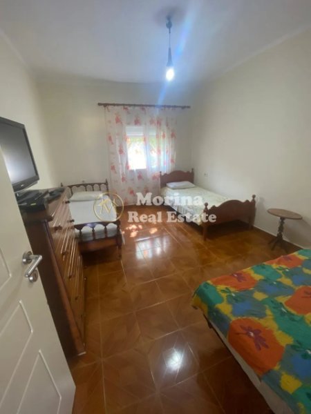 Tirane, jepet me qera shtepi 1+1 Kati 2, 50 m² 250 € (Universiteti Bujqesor)