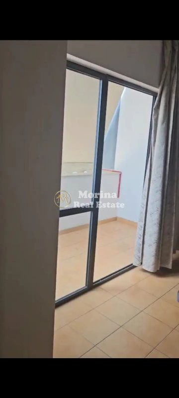 Tirane, jepet me qera apartament 2+1 Kati 8, 90 m² 700 € (21 Dhjetori)