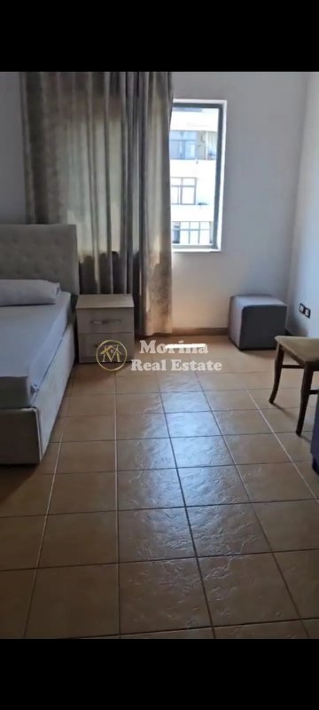 Tirane, jepet me qera apartament 2+1 Kati 8, 90 m² 700 € (21 Dhjetori)