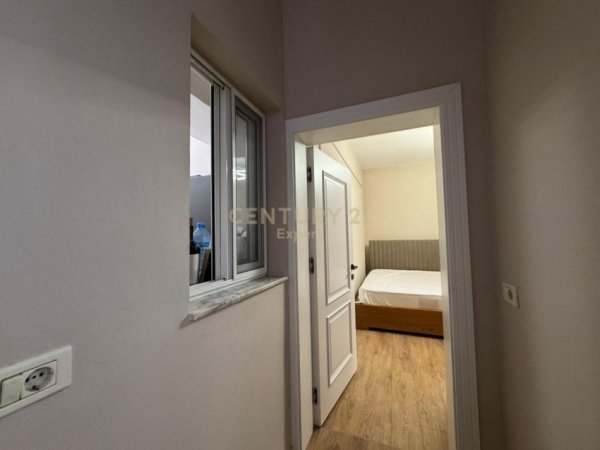 Tirane, jepet me qera apartament 1+1 Kati 1, 59 m² 550 € (Rruga e Elbasanit)