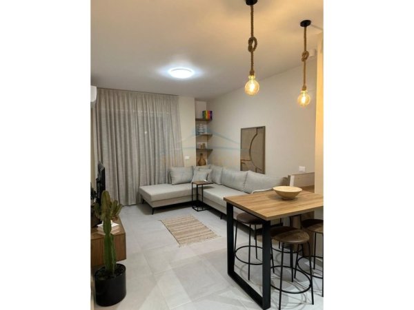 Shitet, Apartament 1+1, Golem, Durrës.
