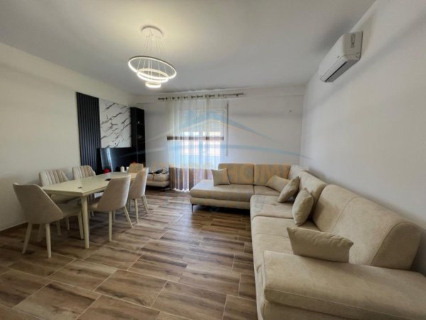 Shitet, Apartament 1+1, Golem, Durrës.