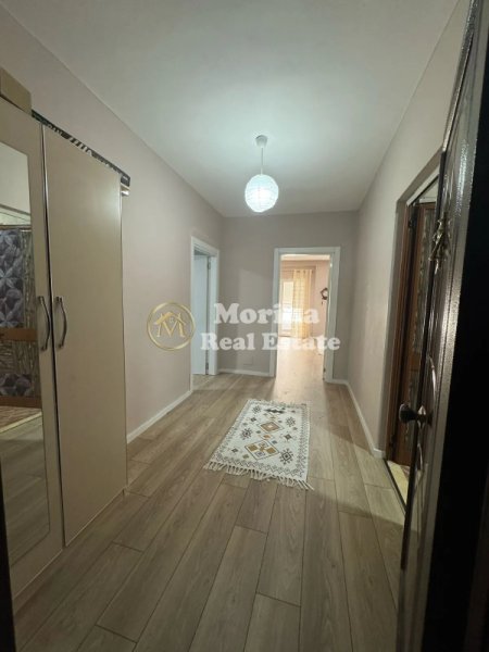 Tirane, jepet me qera apartament 2+1 Kati 4, 100 m² 400 € (Fresku)