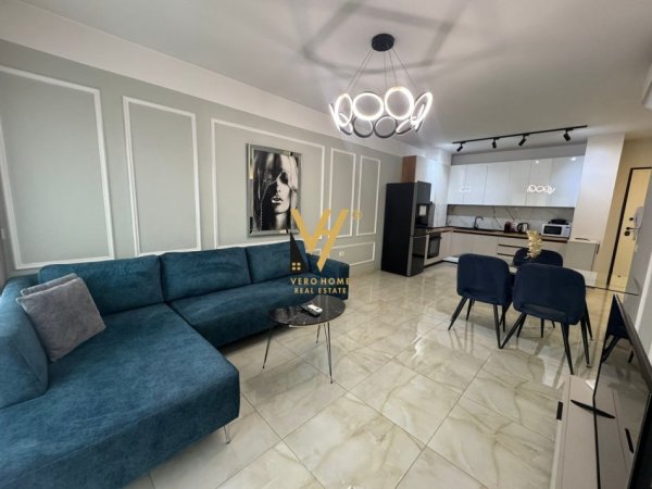 Tirane, jepet me qera apartament 1+1+Ballkon Kati 2, 75 m² 800 € (KOMPLEKSI OLIMPIK)
