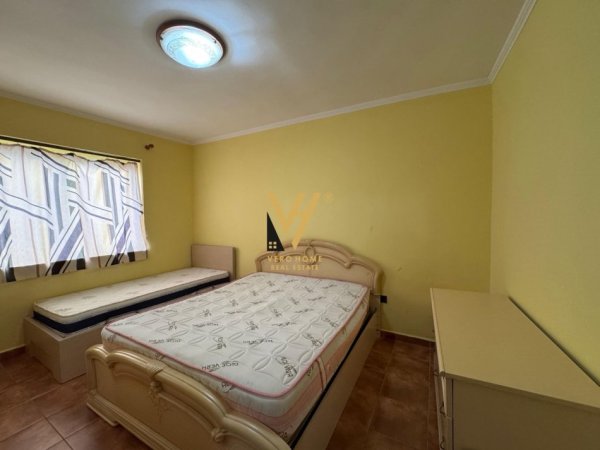 Tirane, jepet me qera apartament 1+1+Ballkon Kati 5, 60 m² 500 € (RRUGA GRIGOR HEBA)