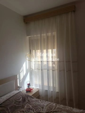 Tirane, jepet me qera apartament 1+1 Kati 6, 50 m² 500 € (Fusha Aviacionit)