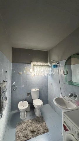 Tirane, jepet me qera apartament 1+1 Kati 1, 50 m² 450 € (Zogu i Zi)