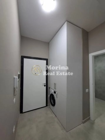 Tirane, jepet me qera apartament 1+1+Ballkon Kati 6, 60 m² 600 € (Kombinat)