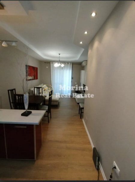 Tirane, jepet me qera apartament 1+1 Kati 6, 60 m² 400 € (Yzberisht)
