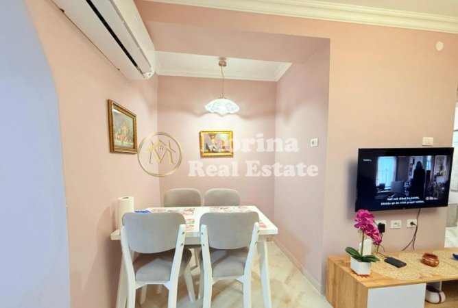 Tirane, jepet me qera apartament 1+1 Kati 1, 80 m² 600 € (Rruga e Elbasanit)