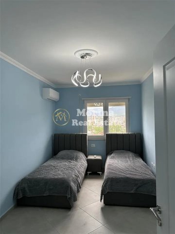 Tirane, jepet me qera apartament 2+1 Kati 8, 110 m² 550 € (Astir)