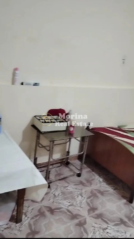 Tirane, jepet me qera apartament 1+1 Kati 1, 65 m² 250 € (Qyteti Studenti)