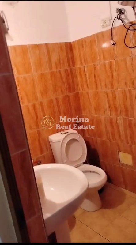 Tirane, jepet me qera apartament 1+1 Kati 1, 65 m² 250 € (Qyteti Studenti)
