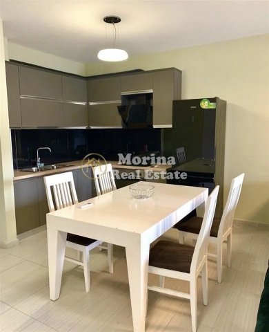 Tirane, jepet me qera apartament 2+1 Kati 4, 80 m² 1.000 € (Stadiumi Dinamo)