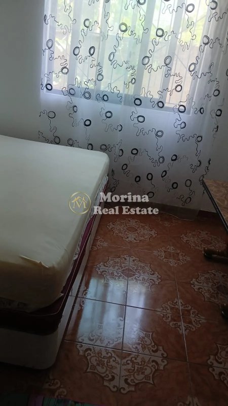 Tirane, jepet me qera shtepi 2+1 Kati 1, 80 m² 400 € (Bulevardi i Ri)