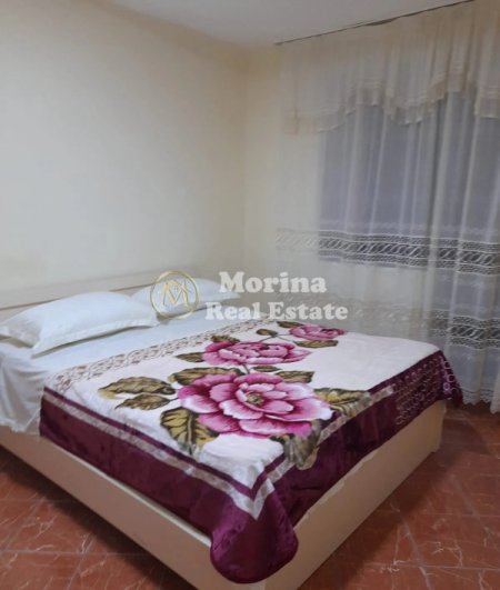 Tirane, jepet me qera apartament 2+1 Kati 1, 85 m² 420 € (Brryli)