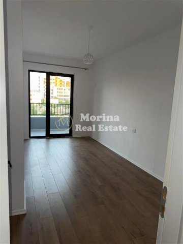 Tirane, jepet me qera apartament 2+1 Kati 2, 104 m² 300 € (Kamez)