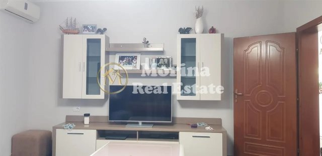 Tirane, jepet me qera shtepi 2+1 Kati 1, 110 m² 500 € (21 Dhjetori)