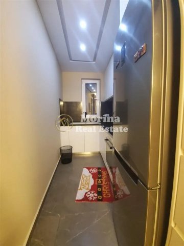 Tirane, jepet me qera apartament 2+1 Kati 1, 100 m² 800 € (Selvia)