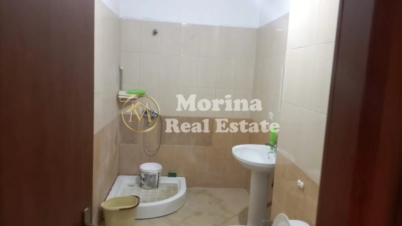Tirane, jepet me qera apartament 2+1 Kati 4, 90 m² 400 € (Astiri)
