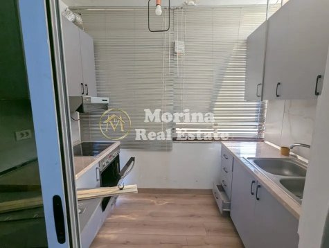 Tirane, jepet me qera apartament 2+1 Kati 7, 75 m² 500 € (Don Bosko)