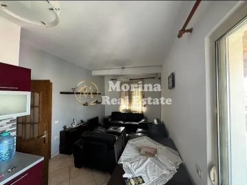 Tirane, jepet me qera apartament 2+1 Kati 5, 80 m² 500 € (Ish Restorant Durresi)