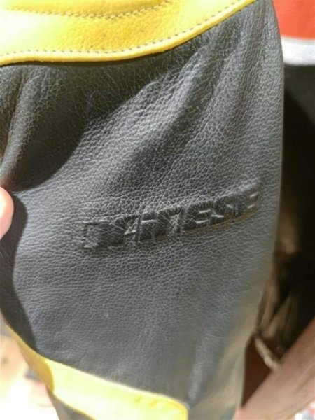 Durres, shes Xhup lekure Dainese masa 40 ne oferte 100 Euro