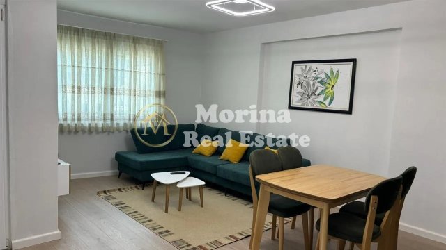 Tirane, jepet me qera apartament 1+1 Kati 1, 65 m² 470 € (5 Maji)