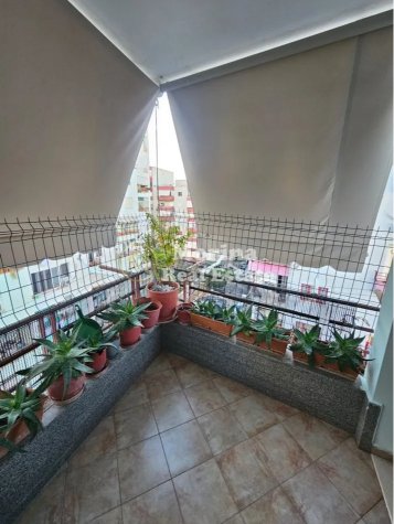 Tirane, jepet me qera apartament 1+1 Kati 6, 90 m² 400 € (Yzberisht)