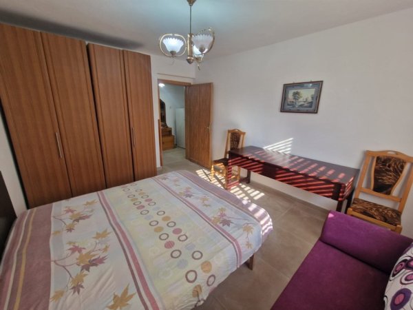 Tirane, jepet me qera apartament 3+1 Kati 4, 85 m² 550 € (21 Dhjetori , Mozaiku i Tiranes)