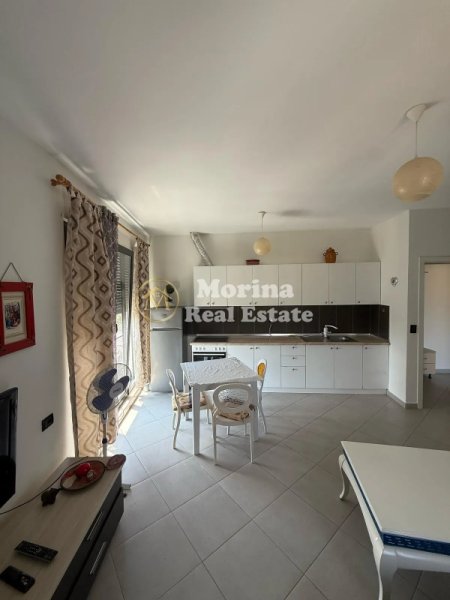 Tirane, jepet me qera apartament 1+1 Kati 7, 65 m² 500 € (Spitali Amerikan 2)