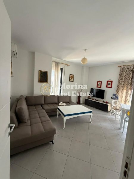 Tirane, jepet me qera apartament 1+1 Kati 7, 65 m² 500 € (Spitali Amerikan 2)
